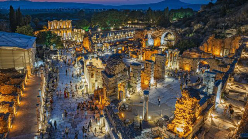 Müze ve Ören Yerlerinde Gece Buluşmaları: 