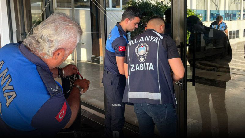 Alanya Belediyesi’nden 112 Kez Mühürlenen Otel Hakkında Sert Açıklama