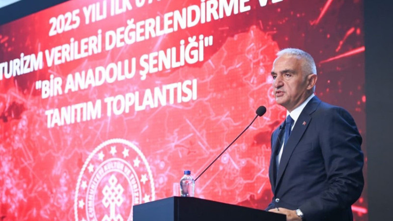 Bakan Ersoy: “2025’in İlk 6 Ayında Turizmde Tüm Zamanların Gelir Rekorunu Kırdık”