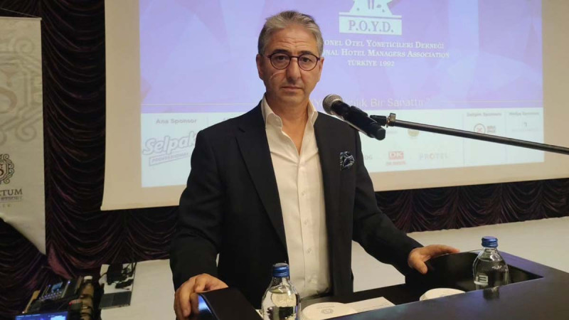 Antalya’da Turizmde Nitelikli İş Gücü Sorunu Gündemde