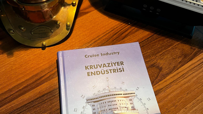Türkiye’nin İlk Kruvaziyer Eğitim Kitabı, Yoğun İlgi Üzerine Yeniden Baskıda
