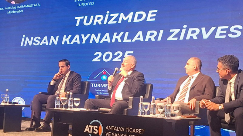 Turizmde İnsan Kaynağı Zirvesi’nde Eğitim ve Planlama Masaya Yatırıldı